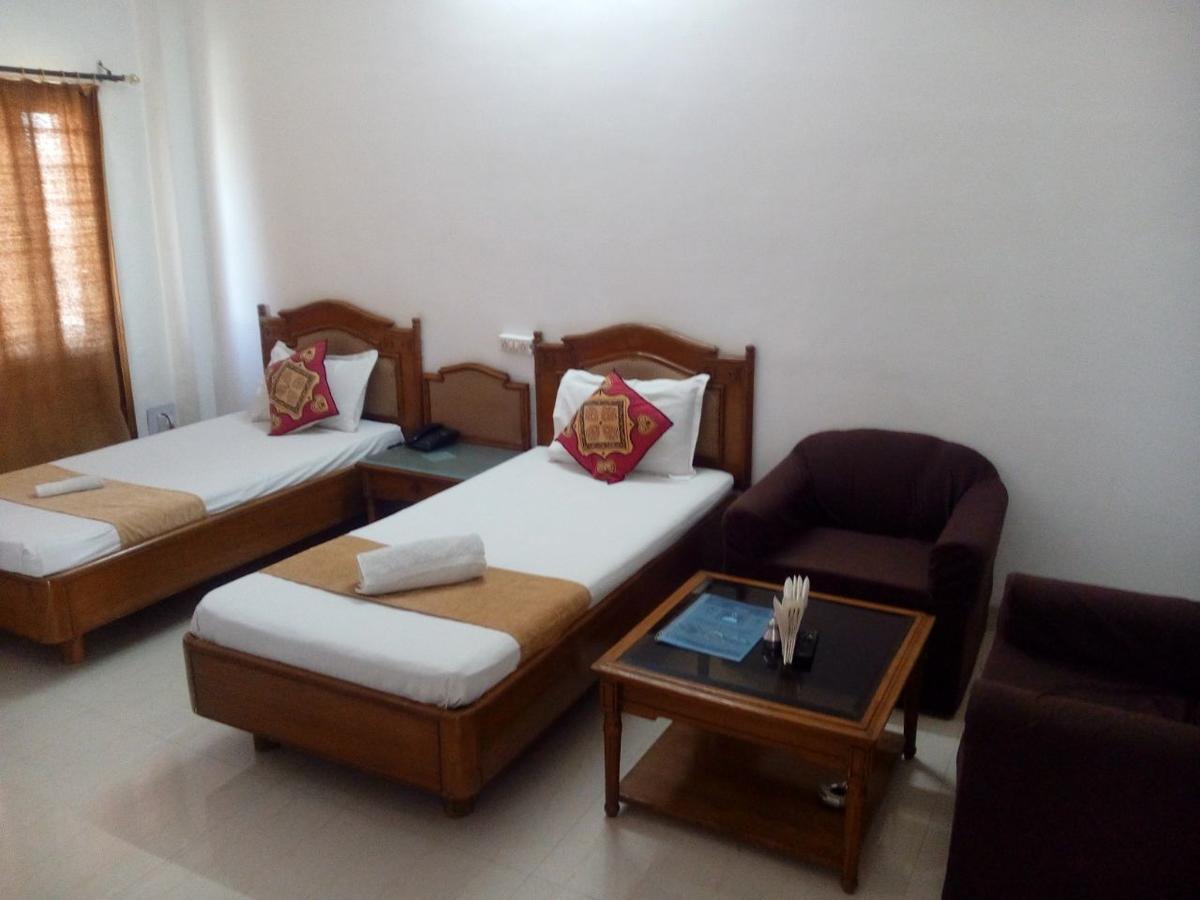 Hotel Giorgio Abohar Екстер'єр фото